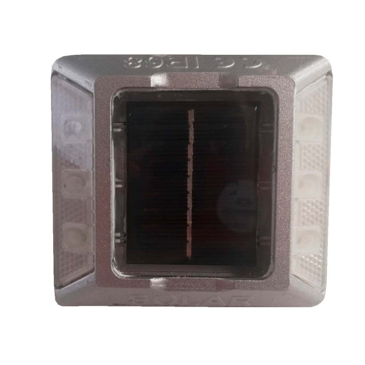 Tacha Reflectiva Solar en Aluminio
